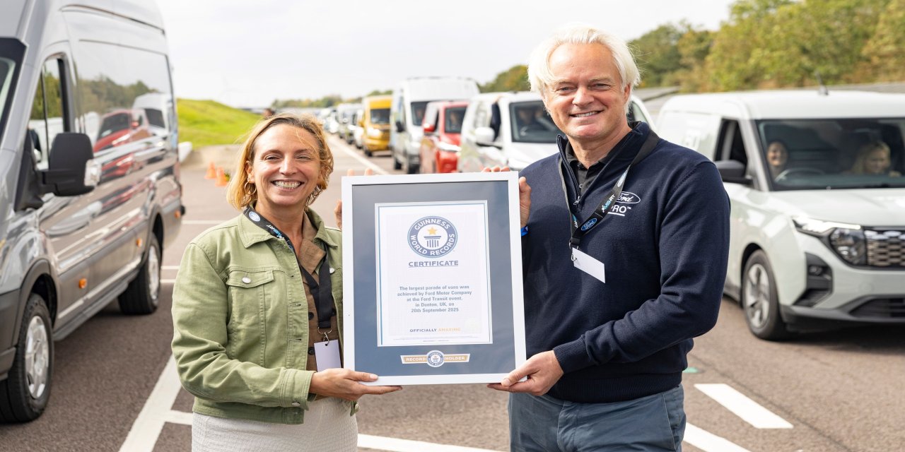 Ford Transit’ten 60. Yılında Guinness Dünya Rekoru Ford Transit’ten 60. Yılında Guinness Dünya Rekoru