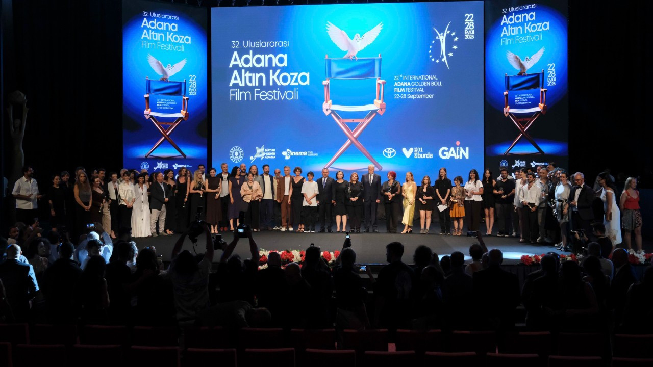 Altın Koza’da en iyi film; ‘O da bir şey mi’ Altın Koza’da en iyi film; ‘O da bir şey mi’