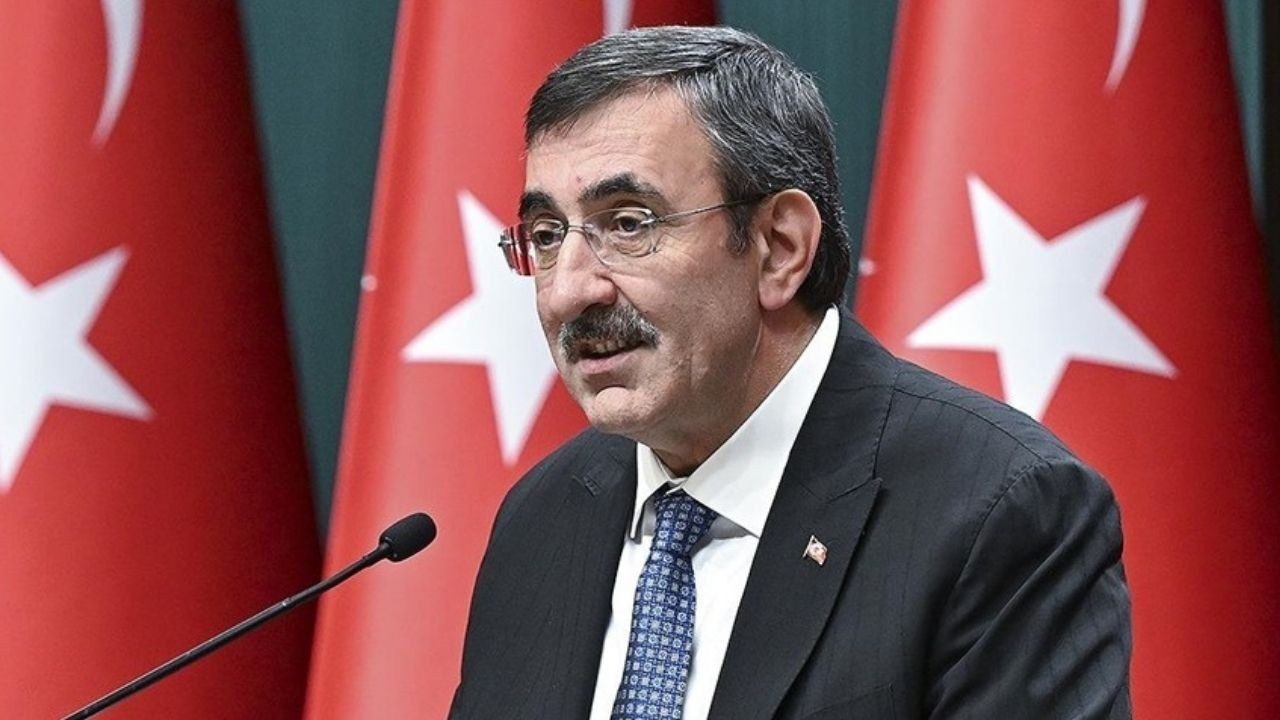 Cumhurbaşkanı Yardımcısı Yılmaz, OVP'deki revizyonun sebebini açıkladı
