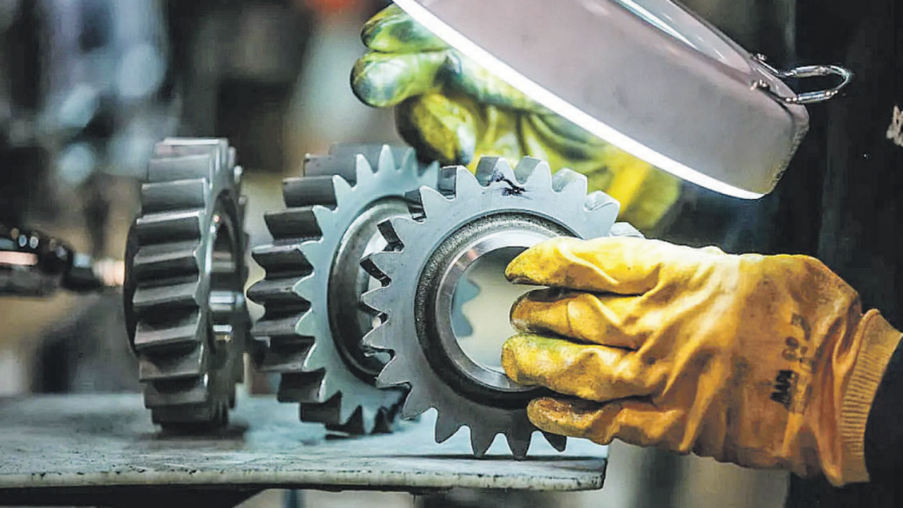 İhracatın yüzde 56,5’i, ithalatın yüzde 47,3’ü sanayiden