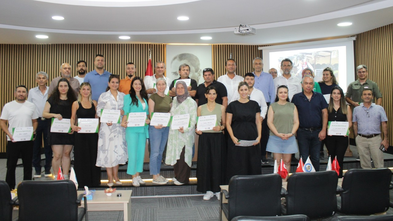 “Zeytinyağı ihracatçısı modern tekniklerle güçlenecek” “Zeytinyağı ihracatçısı modern tekniklerle güçlenecek”