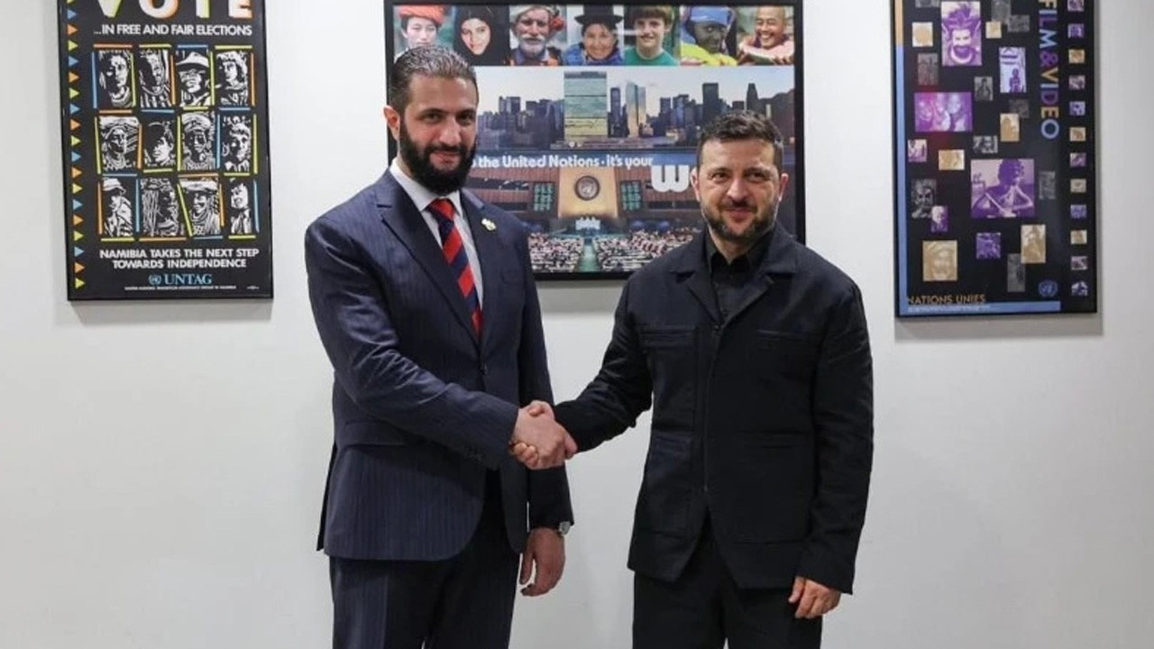 Zelenskiy ile Şara, ABD’de bir araya geldi Zelenskiy ile Şara, ABD’de bir araya geldi