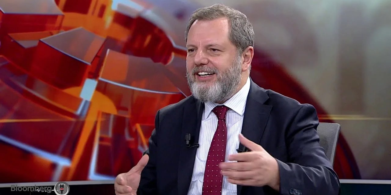 ‘Fabrikalar e-ithalat için depo oluyor’