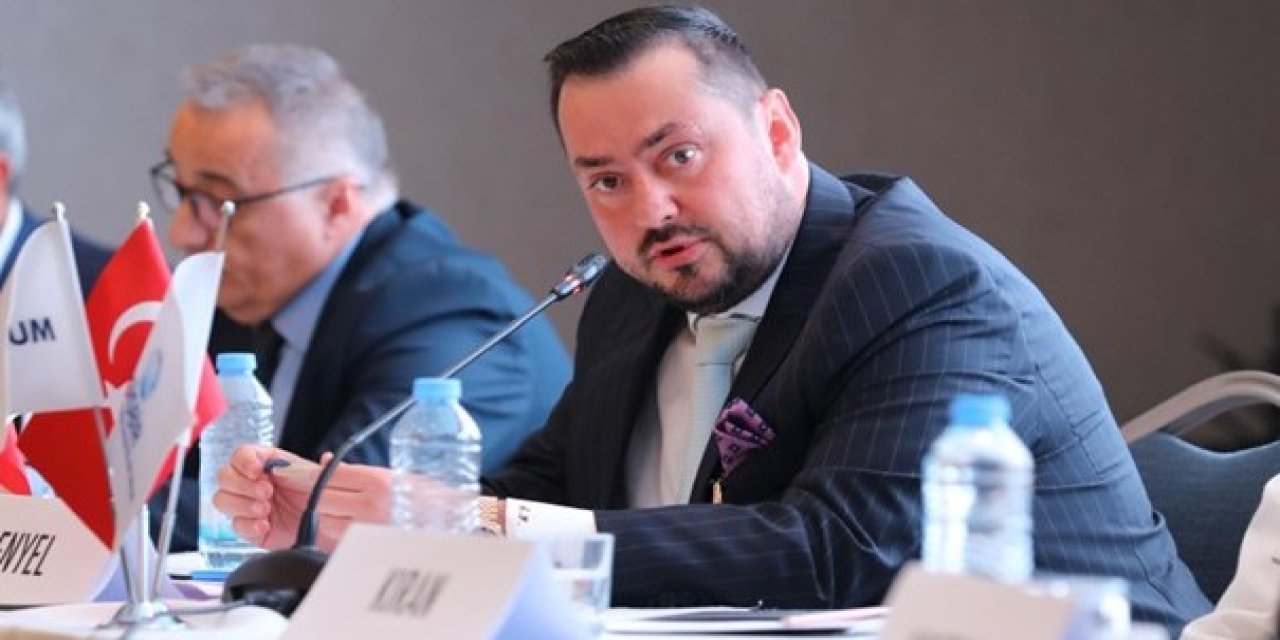 Gemicilerimizi korsanların elinden kurtaran avukattan Sumud açıklaması Gemicilerimizi korsanların elinden kurtaran avukattan Sumud açıklaması