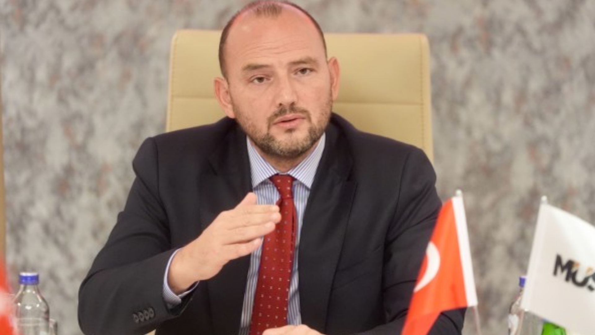 “Para Vardı Ama Fabrika Kurmadık” “Para Vardı Ama Fabrika Kurmadık”