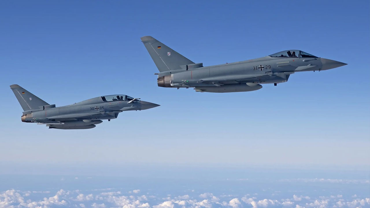 Rolls-Royce yöneticisinden Eurofighter açıklaması: Türkiye savunma sanayisini güçlendirdi! Rolls-Royce yöneticisinden Eurofighter açıklaması: Türkiye savunma sanayisini güçlendirdi!