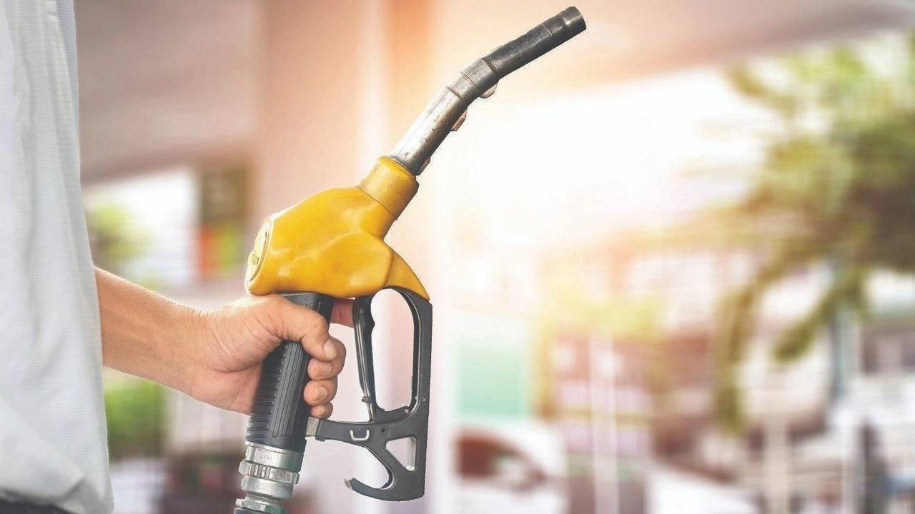 Benzin, motorin ve LPG’ye zam ya da indirim var mı? İşte 4 Ekim 2025 güncel akaryakıt fiyatları