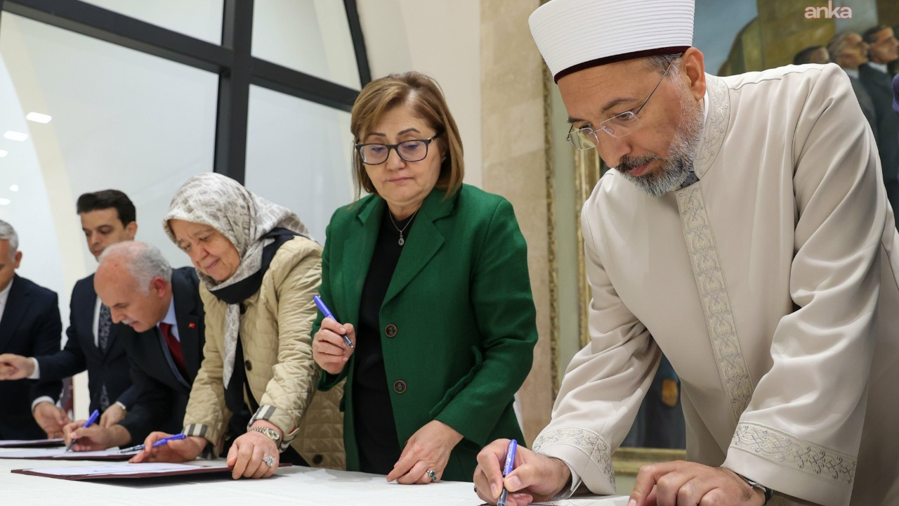 Diyanet İşleri Başkanı Arpaguş: 250 bin civarında resmi hafızımız var