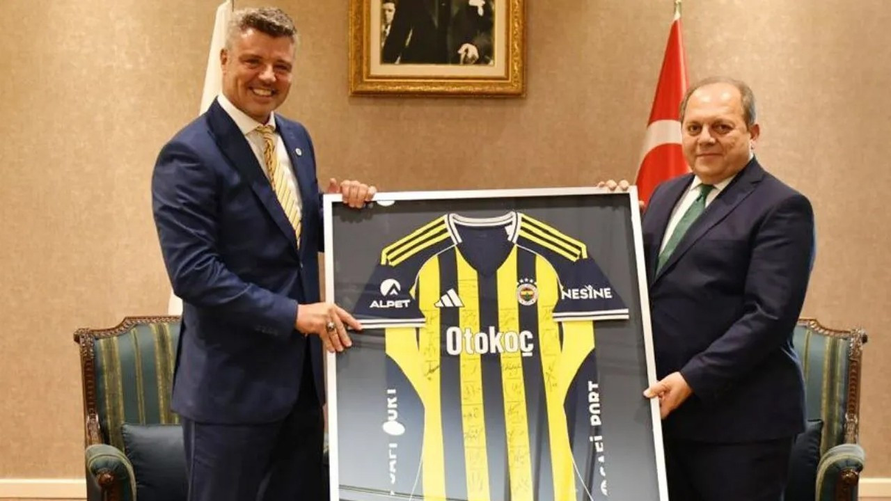 Fenerbahçe Başkanı Sadettin Saran'dan Yargıtay'a ziyaret