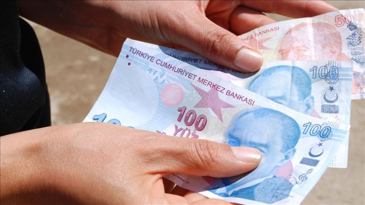 Memurun fazla mesaisine yüzde 29,3 zam
