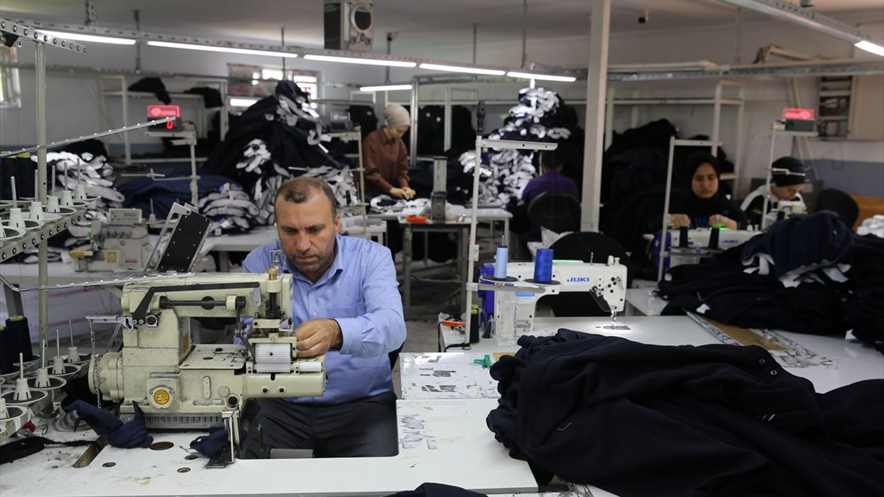 Yıllar sonra memleketine dönüp atölye kurdu, şimdi ihracat yapıyor