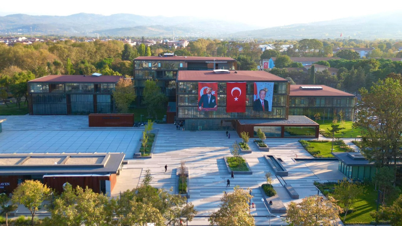 İnegöl Belediyesi’nin Afet Çantası Uygulaması Ödül Aldı