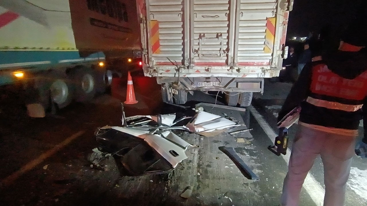 Gaziantep’te Trafik Kazası: 3 Kişi Hayatını Kaybetti