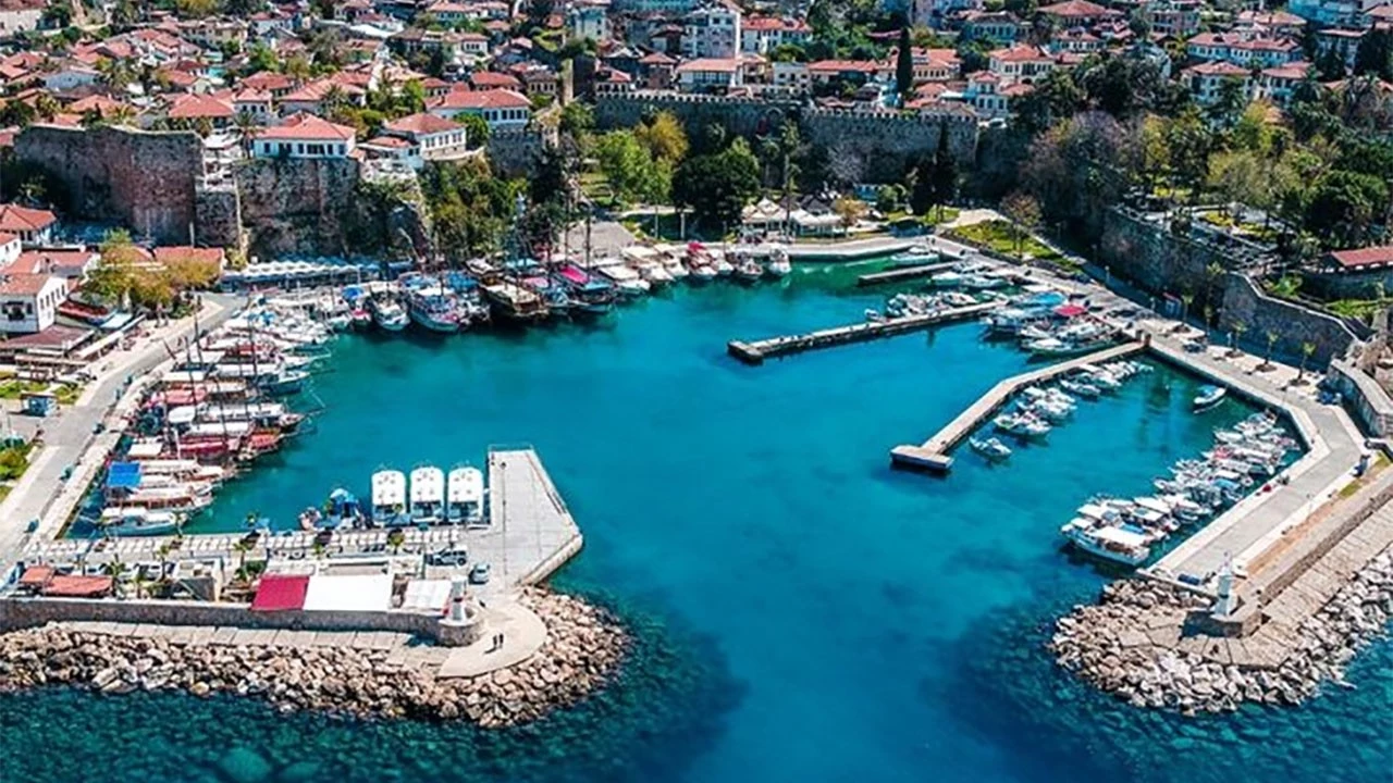 Liman ve Marinalarda Yatırım Hareketliliği Devam Ediyor Liman ve Marinalarda Yatırım Hareketliliği Devam Ediyor