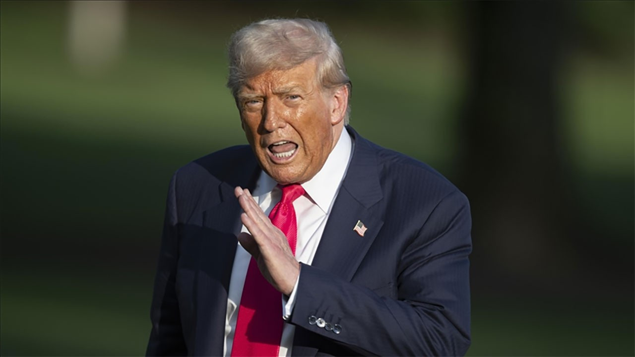 Trump, Hava Trafik Kontrolörlerinin Göreve Dönmesini İstedi Trump, Hava Trafik Kontrolörlerinin Göreve Dönmesini İstedi